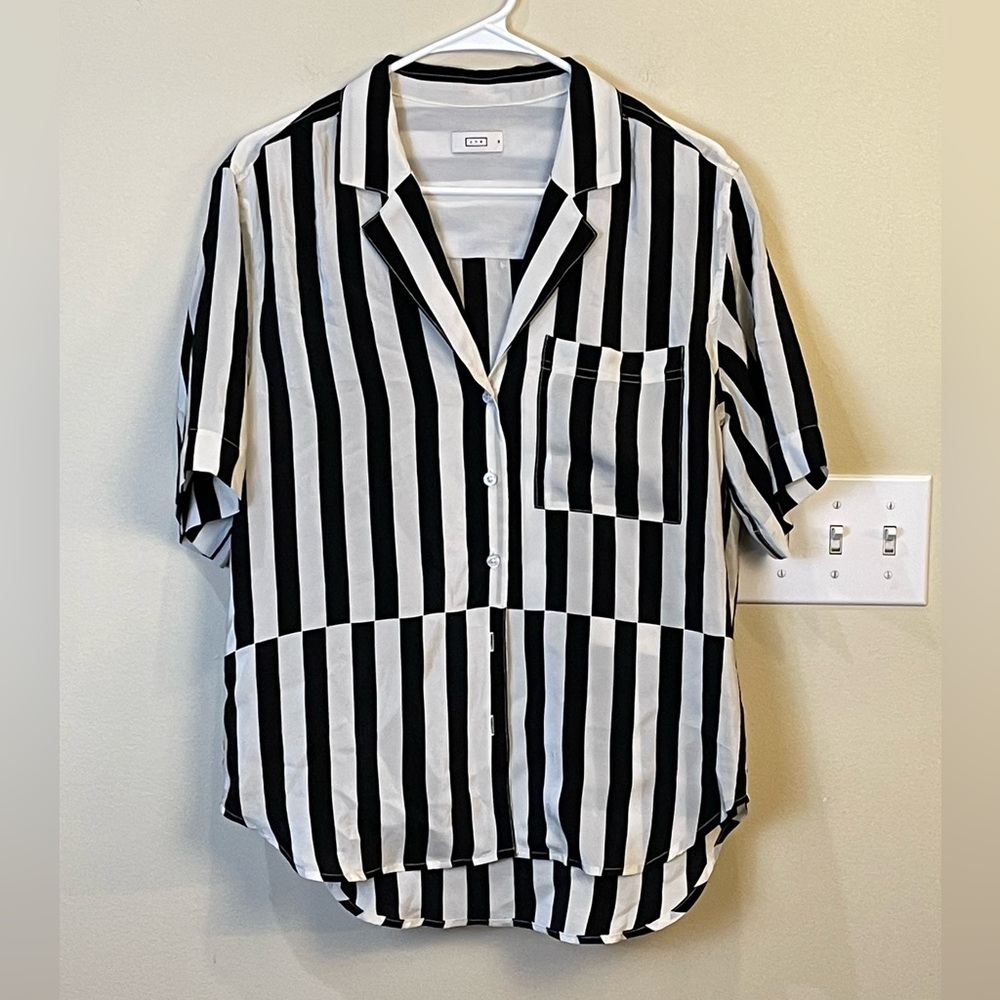 AYR Black and White Vertical Stripe Button-Down Shirt - Picture 1 of 7